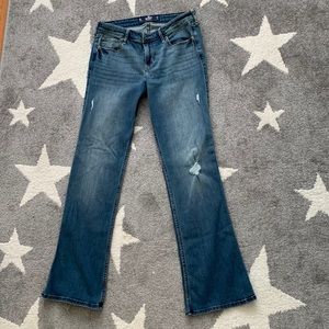 Hollister bootcut low rise jeans sz 9 juniors